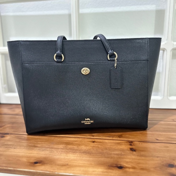 Coach Large Black Tote – Classic & Spacious - Picture 1 of 2